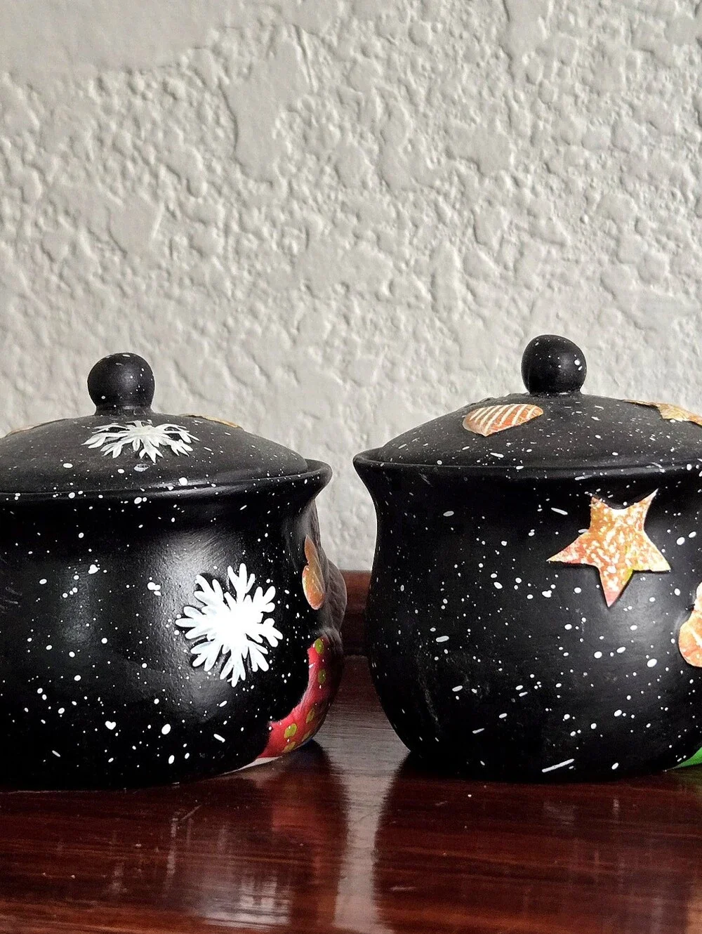 Susan Winget Set 2 Small Snowman Candle Crocks, New In Box Ceramic Holiday Decor